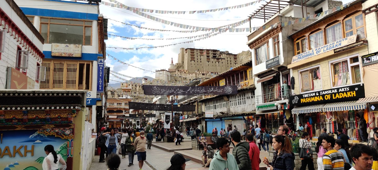 hemis-festival